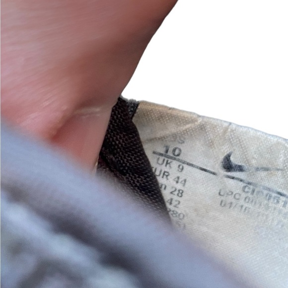 Nike Air Force 1 LV8 2 Dark Gray Charcoal Size 10 - Picture 13 of 15